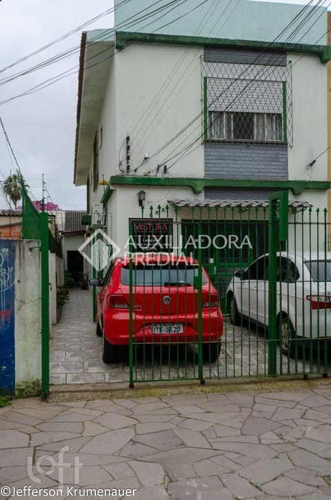 Image 26 - 240020
